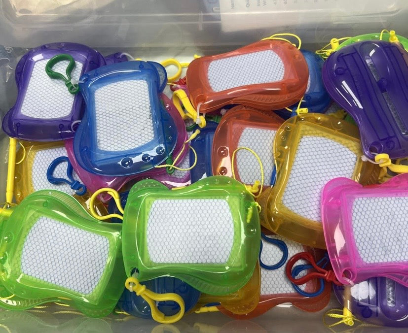 Mini Magnetic Drawing Board Valentine Favors