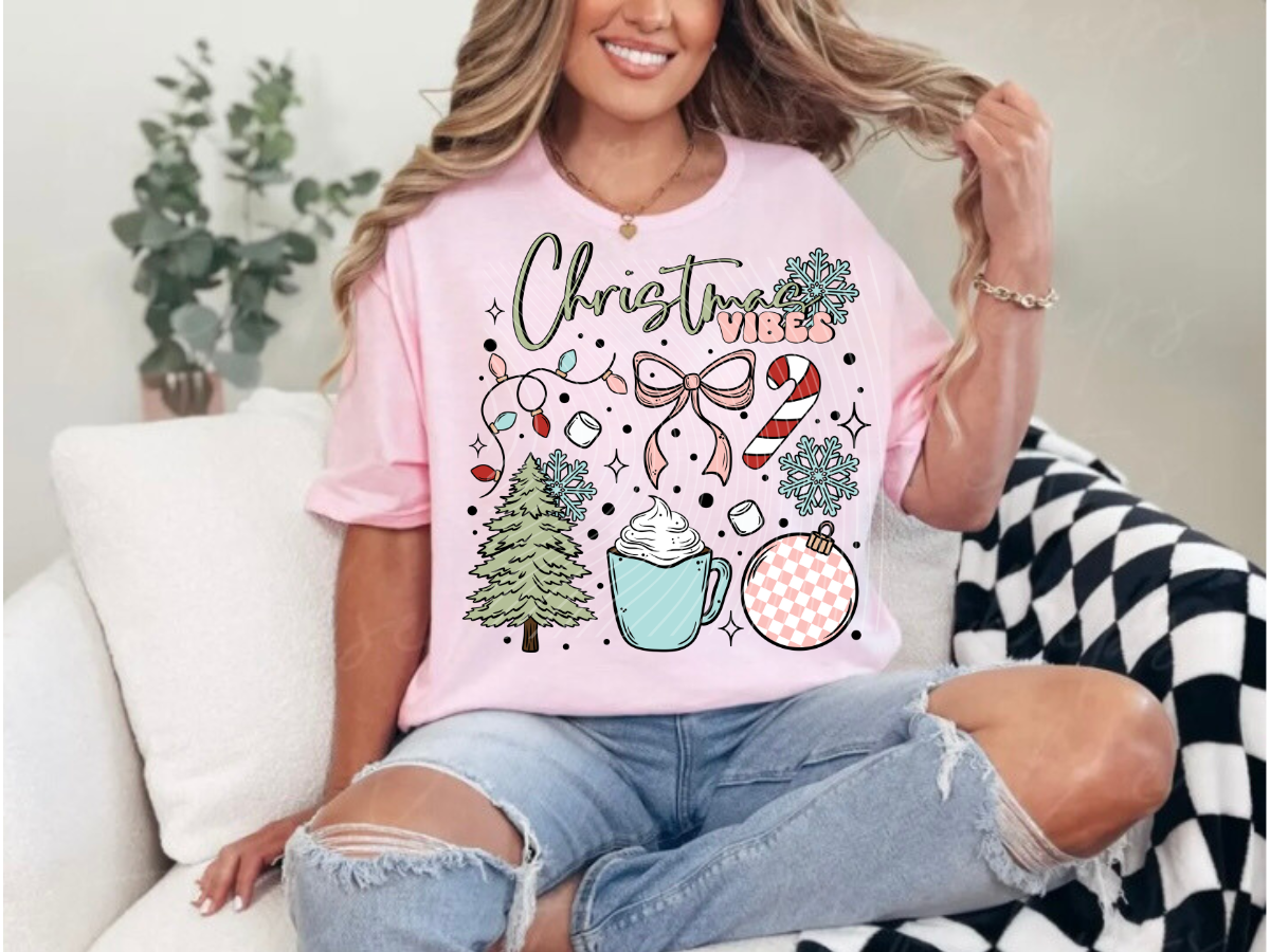 Christmas Vibes Tee